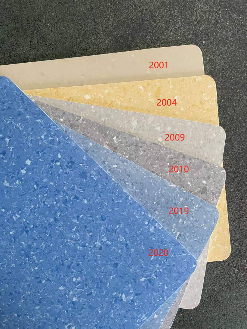 新凱琳2mm同質(zhì)透心pvc地板 凈化車間實(shí)驗(yàn)室醫(yī)院專用塑膠地板